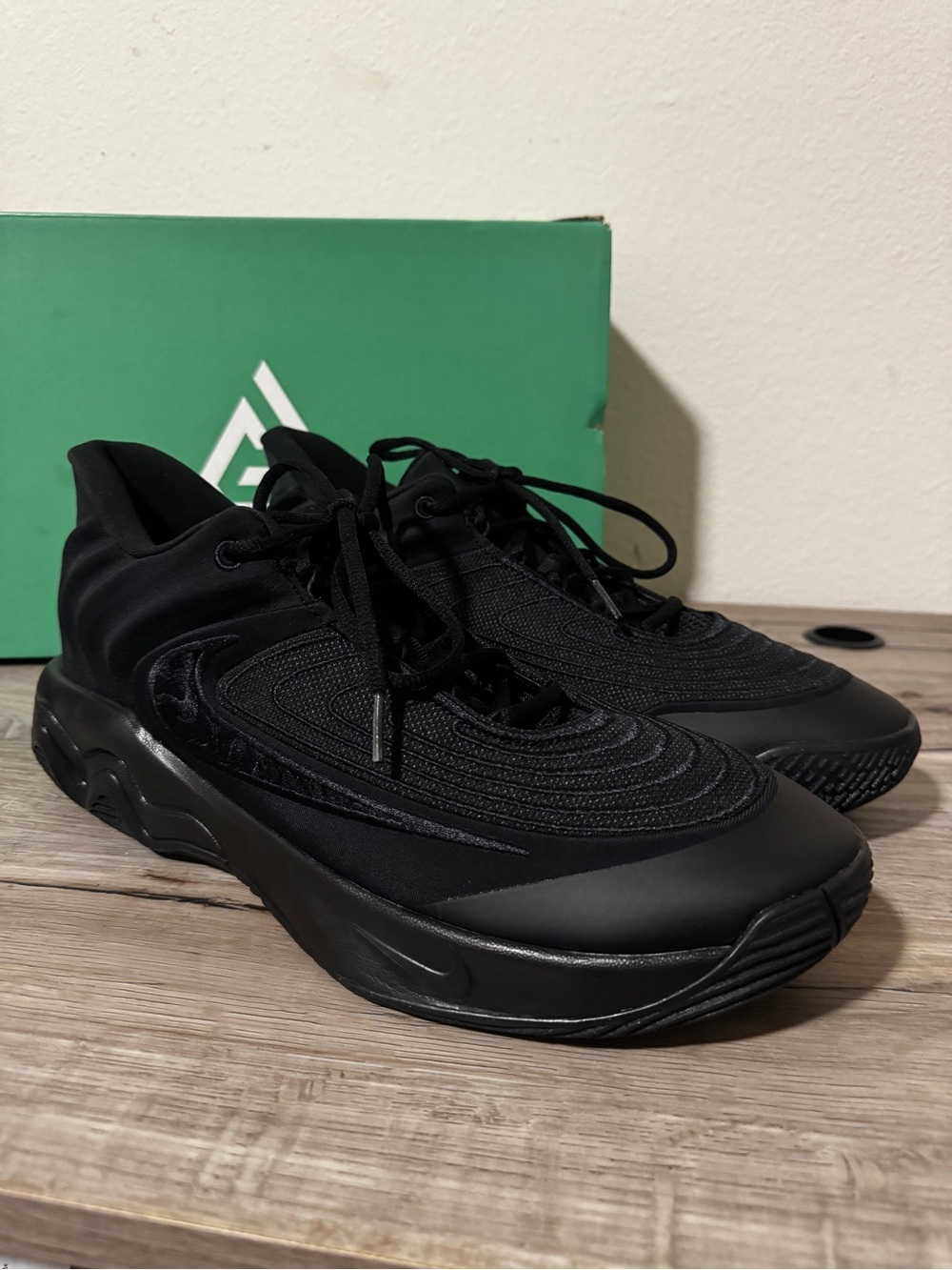 Nike Giannis Immortality 4 Triple Black Men’s Basketball Shoes US 13 (31cm)